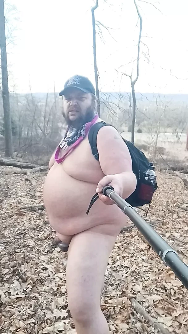 Mofo2121hikes in pink panties and nude