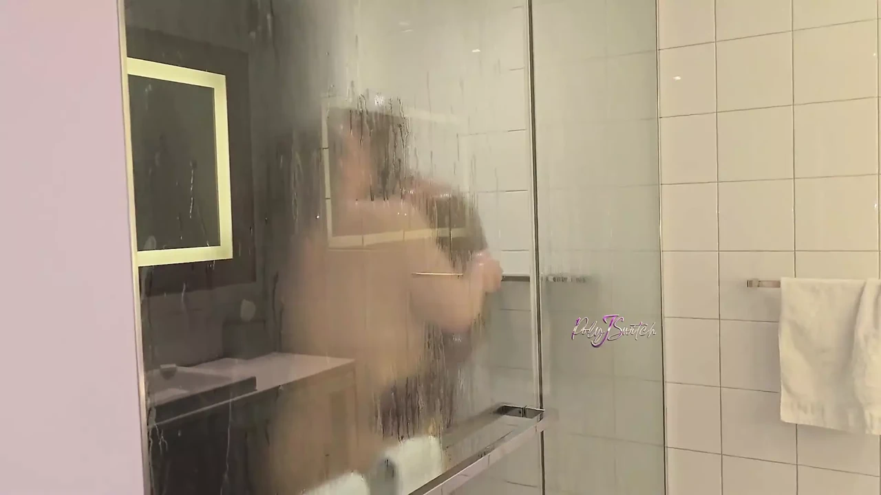 Polyj&maxx Shower Final