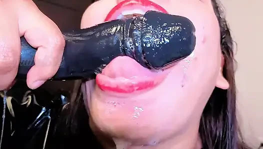 Фетиш с язычком