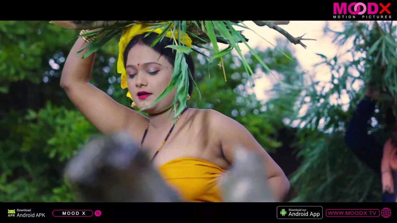 Indian Desi Mallu Girl Enjoying Hardcore Sex  with Photographer