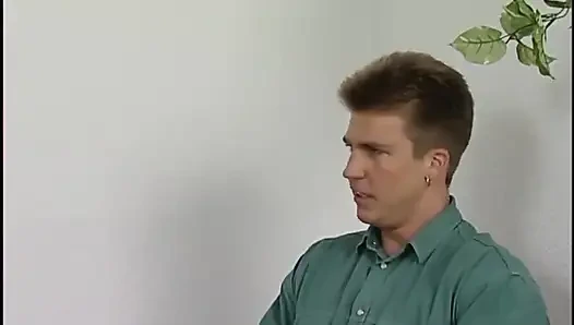 Sevimli tatlı kız sikiliyor ve dölleniyor