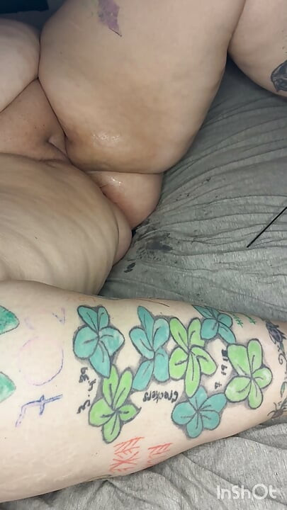 BBW Takes on Big Dildo