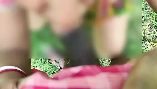 Açık havada ateşli genç yengem ve ben