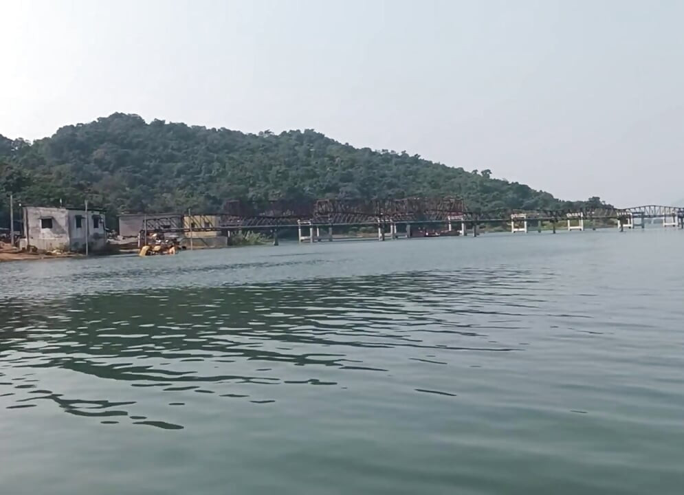 CC摄像头捕捉到情侣的性爱时间