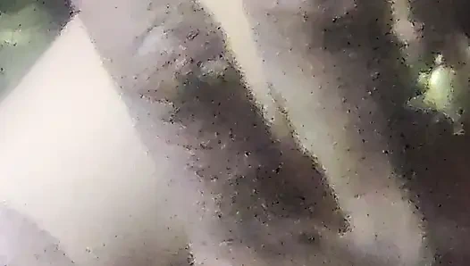 Stieftante zeigte ihrem stiefvater ihre muschi und bekam es massiert