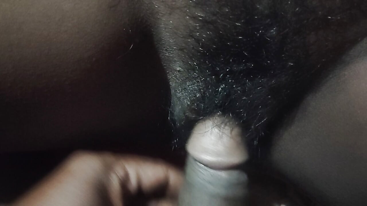 VID 20261028 062417.mp4 maine apne sali ke bur mein laura thoka