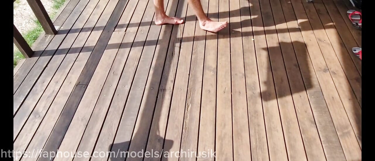 Extraño en crucero de leche