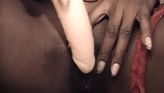 Perfect Body Ebony From France Got to Play with Her Pussy