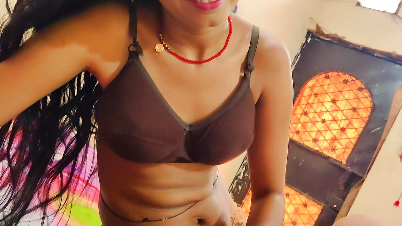 Hot Indian Desi girl Best blowjob  cum in mouth in Hindi audio