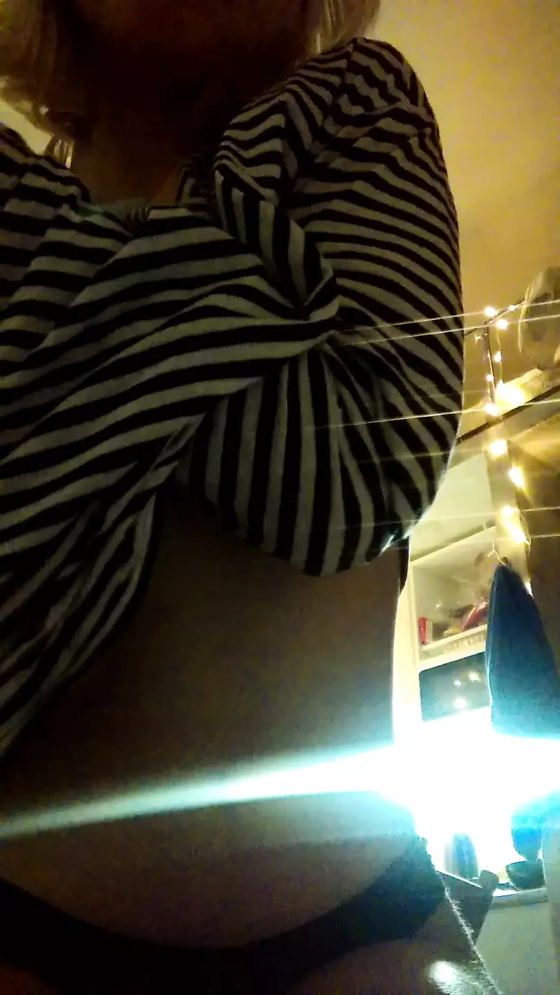 Evening homemade beautiful masturbation with a gentle orgasm