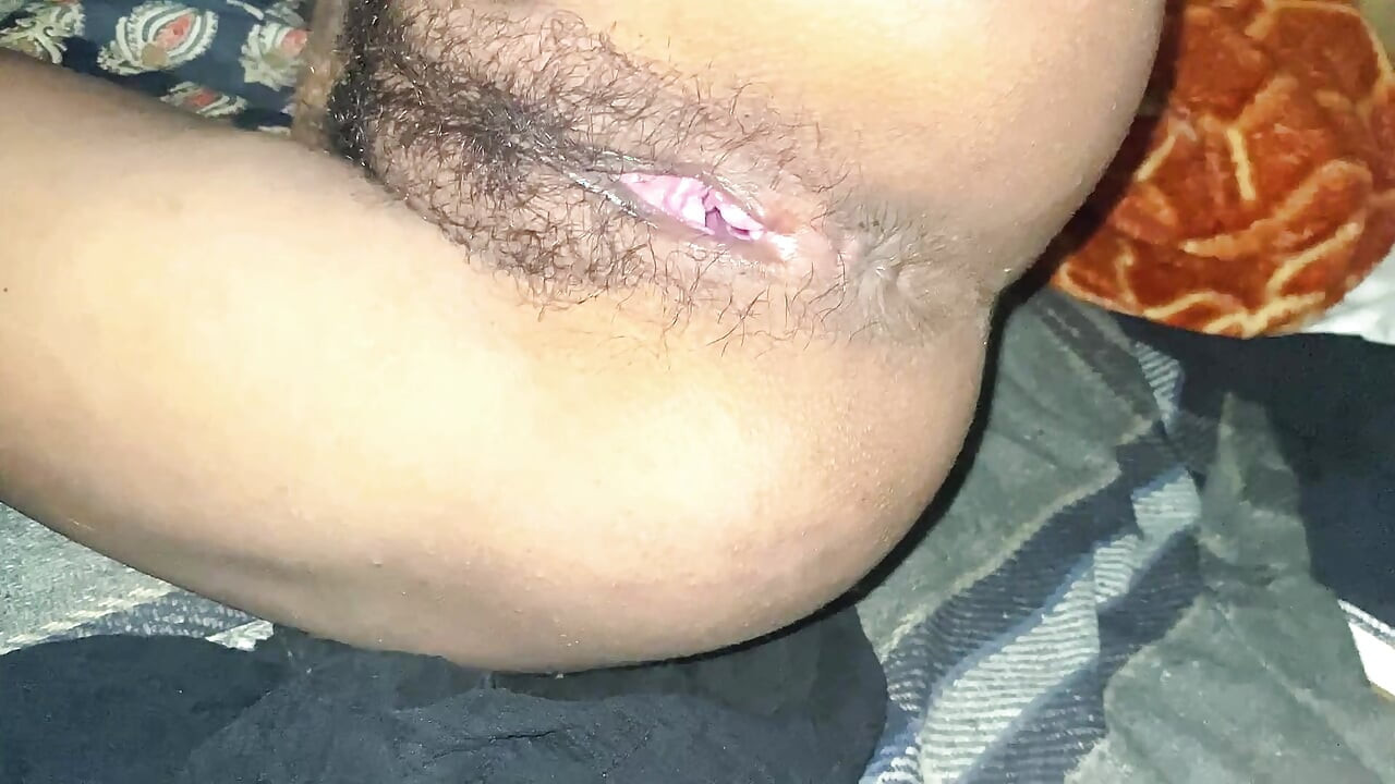 Village hot mom and son desi gaaw ki sauteli ma aur bete ki chudai video