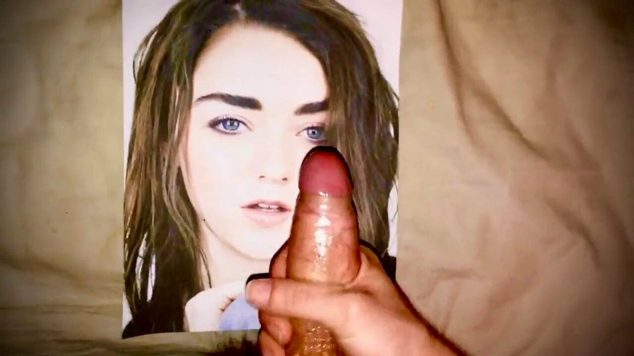 Maisie Williams cum tribute (11)