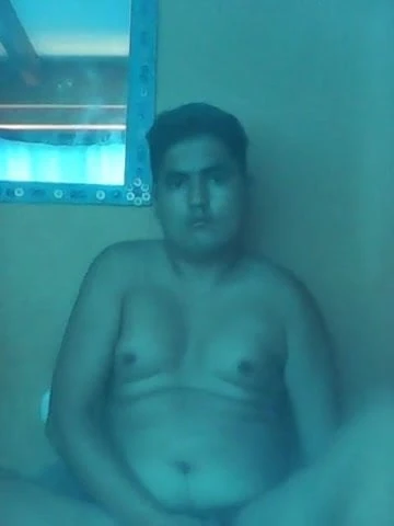 CHIBOLO PUTEANDO UN RATO