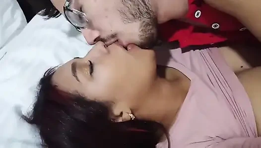 Ich ficke Cintia, die für ihr College in New York City bezahlen will