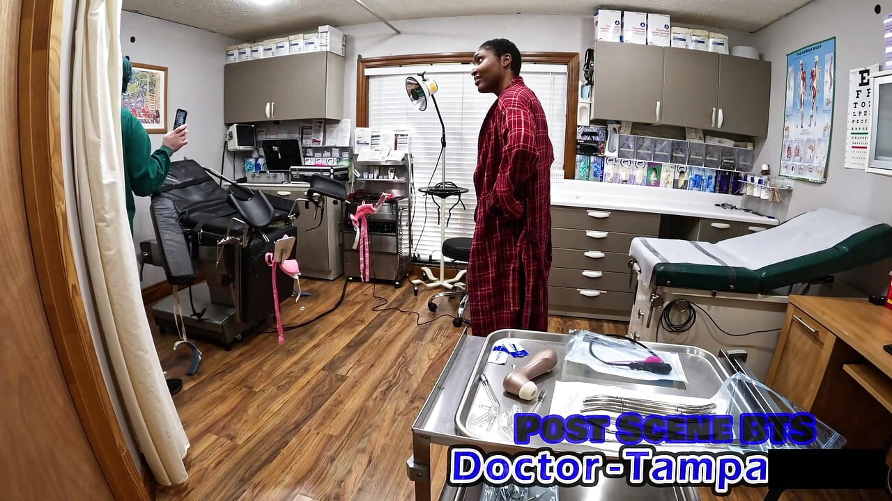 Dr Tampa - 밤에 모르는 녀: 공정하지 않은 에디션 - 데이지 Mynx