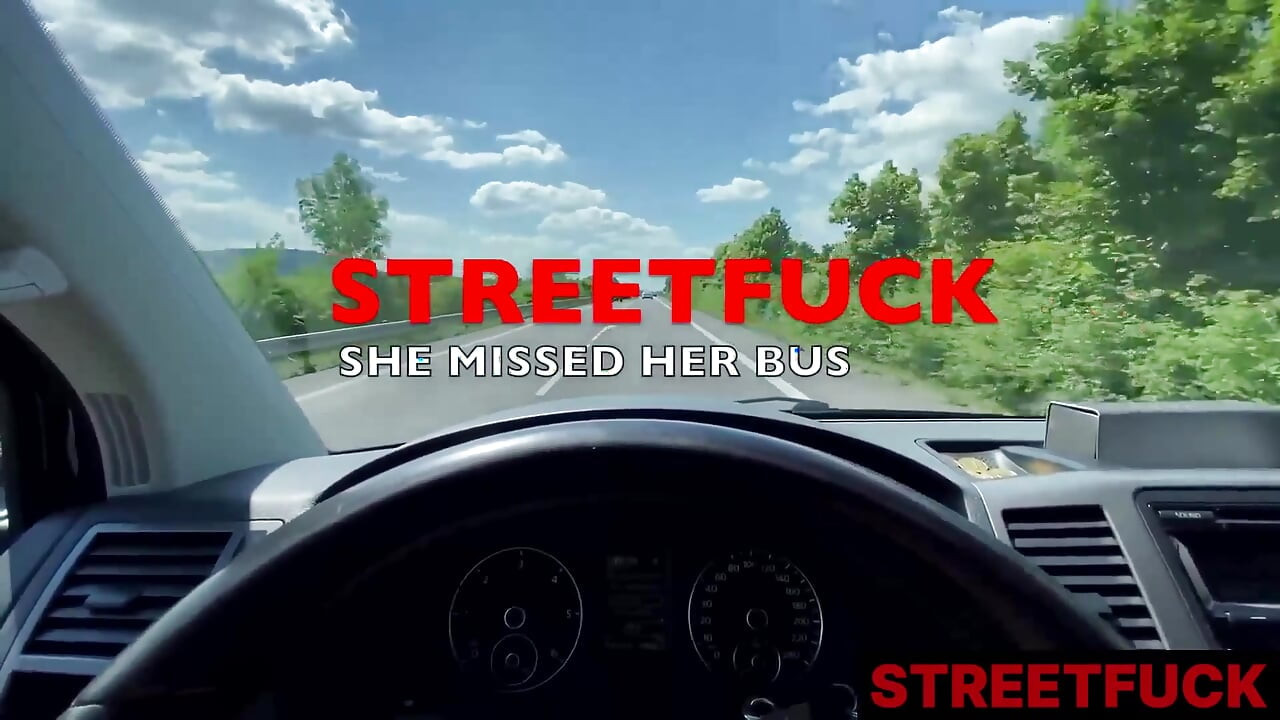 Streetfuck - May Thai perdeu seu ônibus