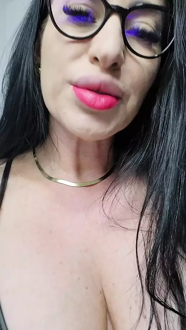 EmaDark video