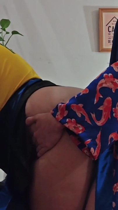 Brazilian Miku Gets Stuck On The Stairs And Kaito Gives Her More Than A Hand Part 1 | Clip 1