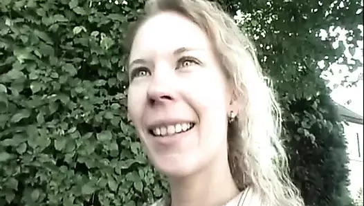 Audition of German blonde masturbating in front of the camera to become a porn actress