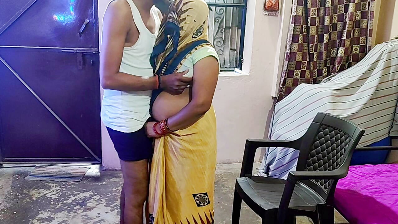 Indian Desi mom's fuking neighbour boy's