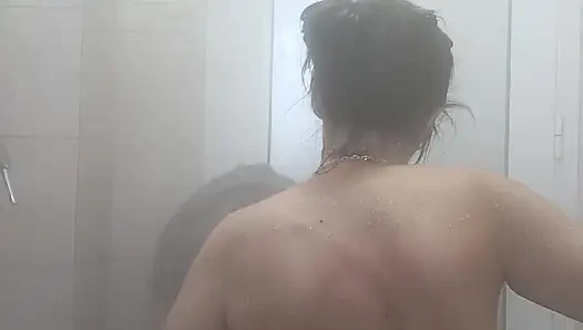 Satu lagi video tarian payudara kamar mandi