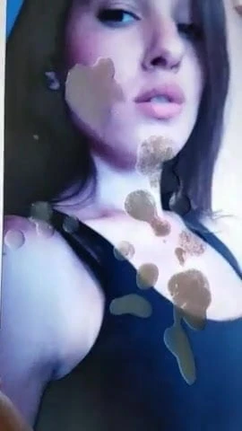 Cum en morena cara caliente