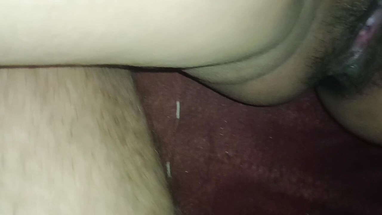 我和一个25岁的嫂子做爱。