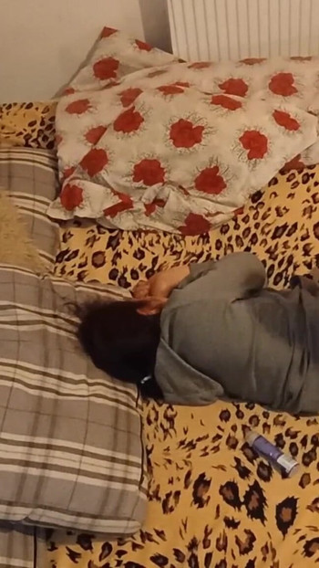 Rumunjski par - strast i užitak u spavaćoj sobi | Isječak 3