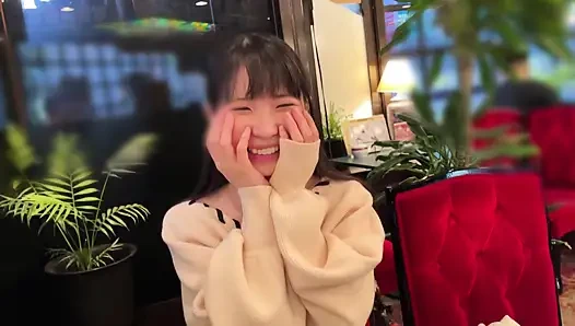 A118F03 A natural, innocent, small-animal-type girl with a lingering innocence! Meeting at a café and moving to a love hotel, starting with a toast and a sneaky filming sex scene!