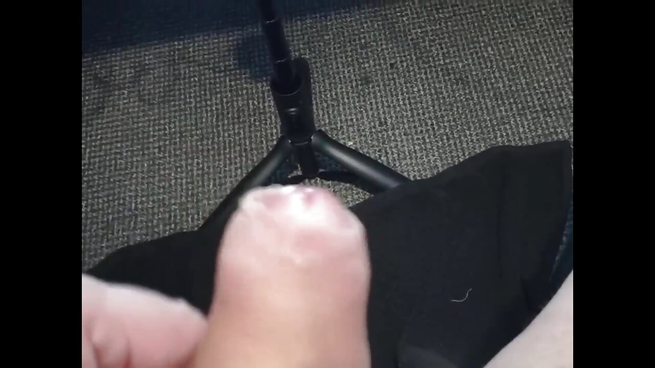 17 Cum Shots, 5 Mins of Video Cumming Jerking off Wanking Cumpilation