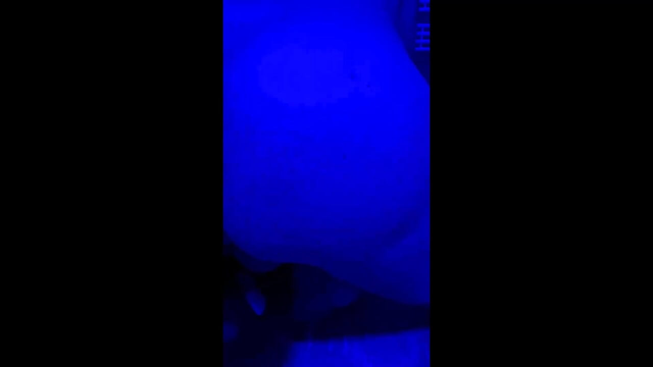 Blue Bathroom Romance - Sucking, Fucking and Cumming on her