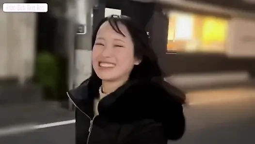 Nettes jugendlich gesicht top-tier Schönheit, markante Grafik und natürlicher Charme schaffen unvergessliche Präsenz