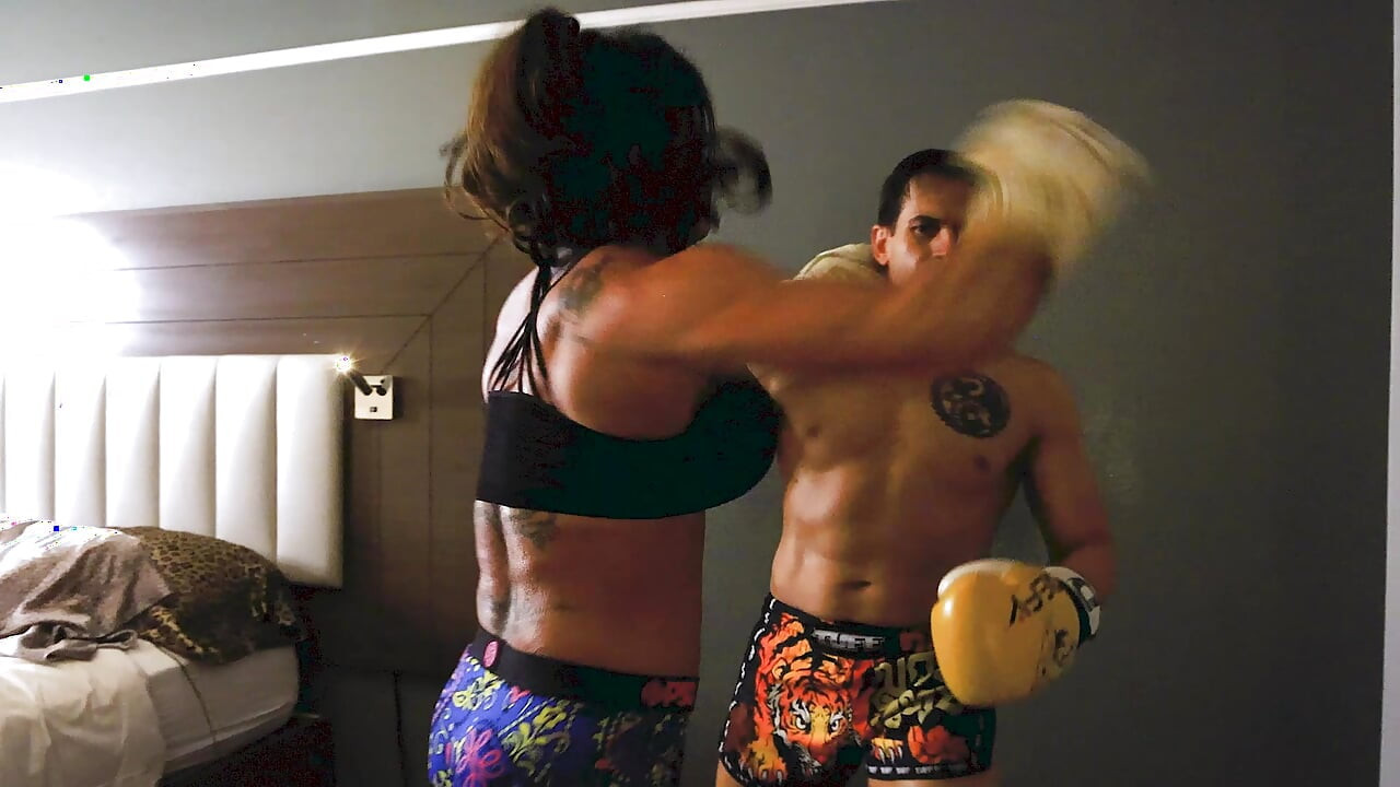 Domination de la boxe : Kandy vs Sam Stout