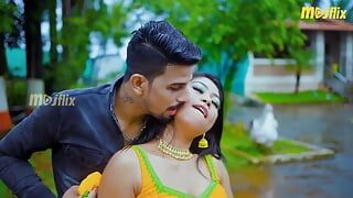 Savita bhabhi ki chudai barish ke mausam me desi style me chudai kiya