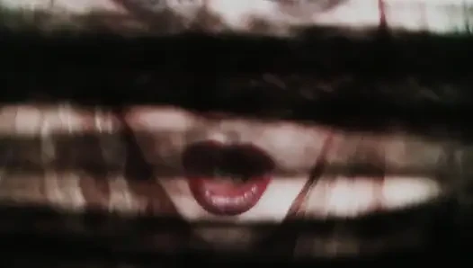 Naylon boyun eğmeme bastırılmış