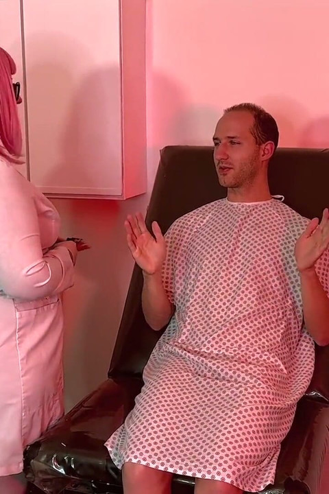 Female Doc Gives Ass Evaluation