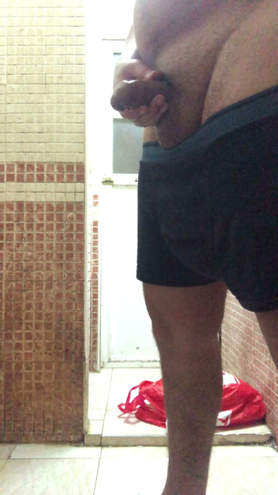 Hot moroccan big dick masturbate in the bathroom | Clip 1