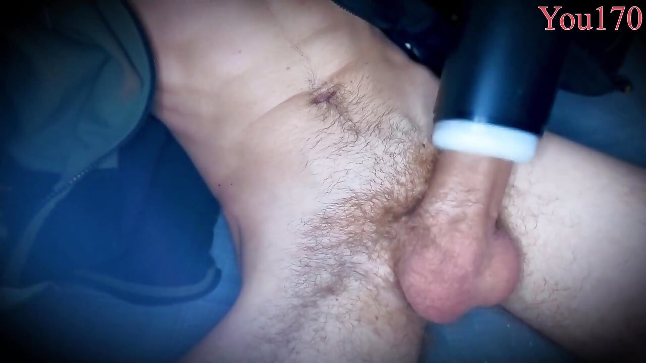 ロシアの男は、すべてのあなたの穴1であなたをファックしたい