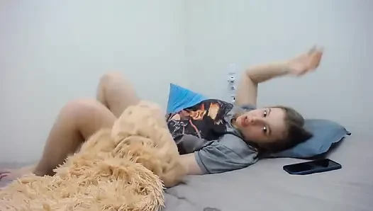 Лижи мою задницу и целуй мое тело!!