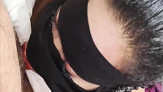 She sucking dick like a icecream taken a deep throats ohhh heaven