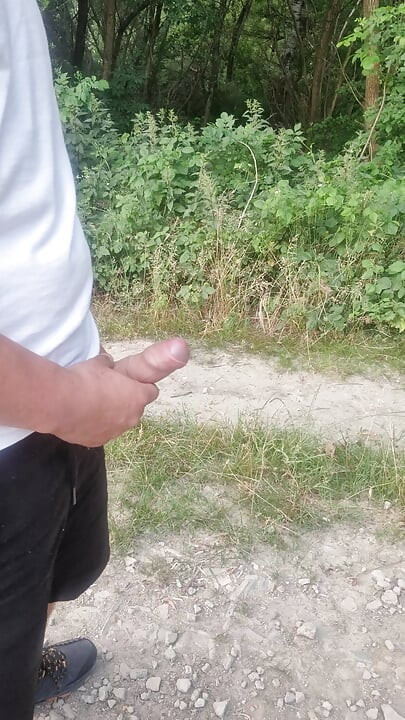 Hungarian guy peeing in a deserted area. Ep3