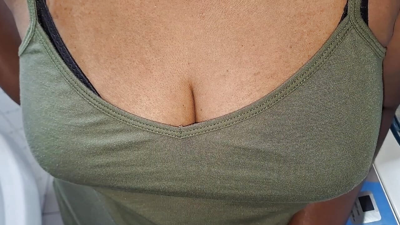 Asian Mature Woman super hot video