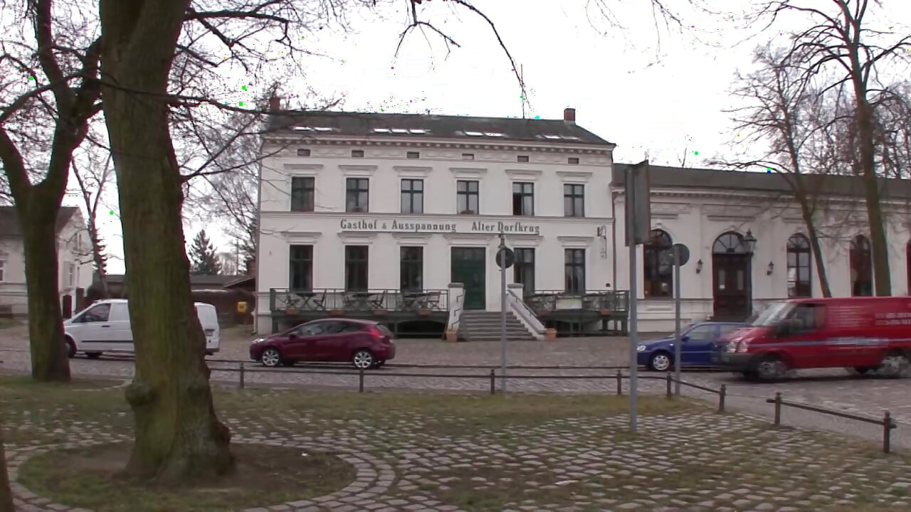 Abgeschleppte deutsche puppe bekommt nach dem fick mit fremden eine riesige gesichtsbesamung