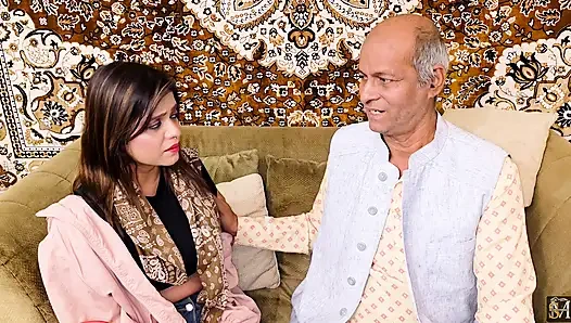 Indian Desi Old Man Making Love and Sex With Teenager Assistant