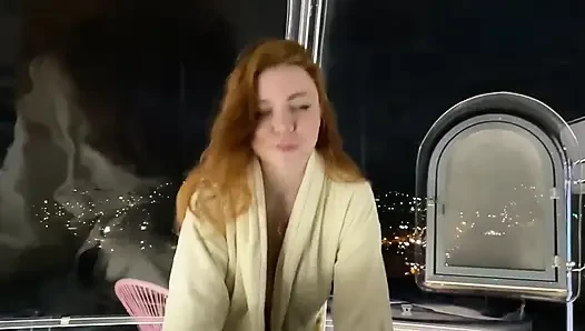 Ini adalah lokasi baruku! Akan ada video gila segera