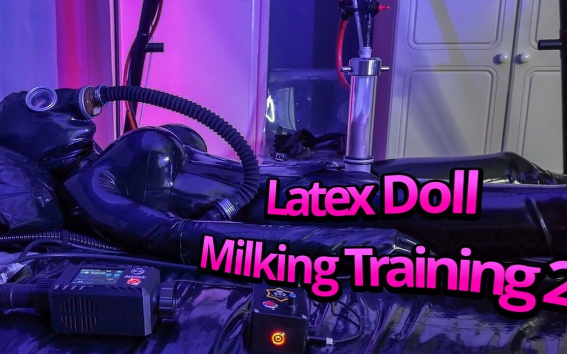 Тренування доїння латексного ляльки 2