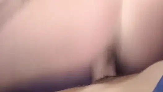 Идеальные немецкие крошки пьют сперму после горячей анальной оргии