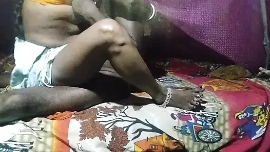 Akeli bahan ne apne hi sahodar bhai se chudwaya