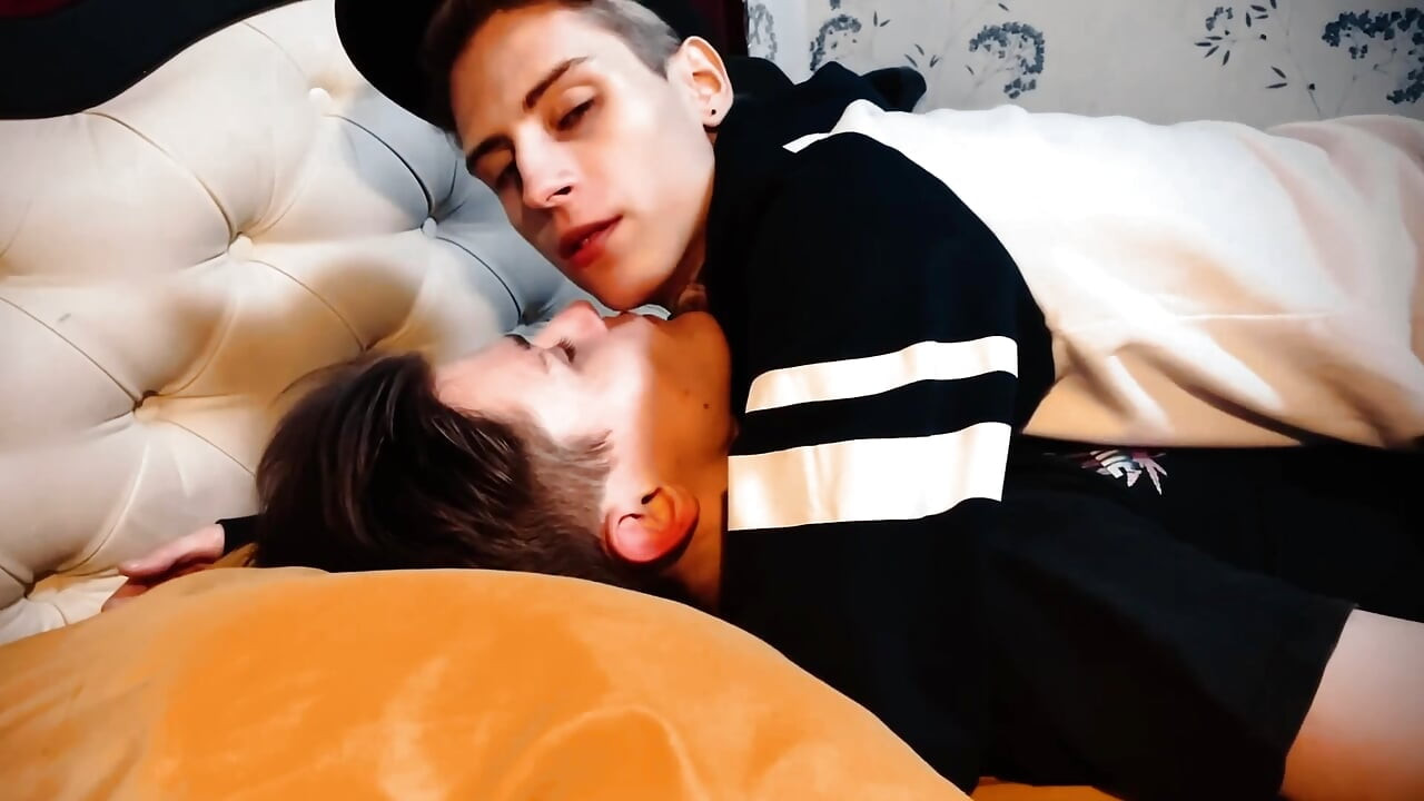 Casey ve David'den ev videosu