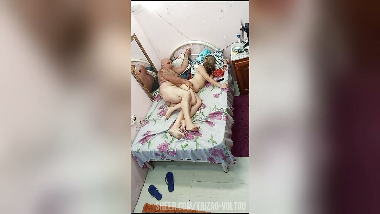 LITTLE GUY WANTS A THICK DICK